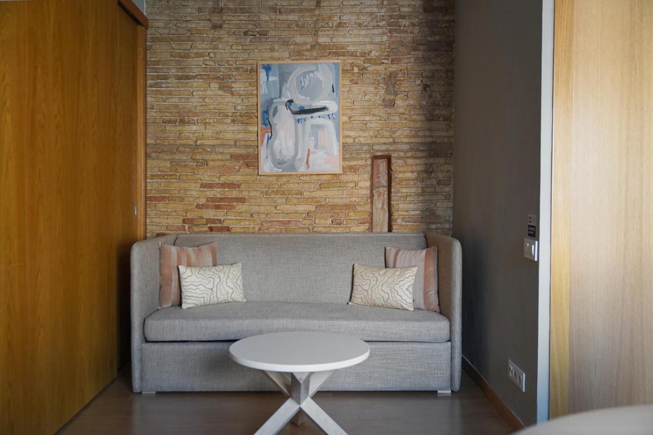 Numa Barcelona Lustre Apartment ภายนอก รูปภาพ