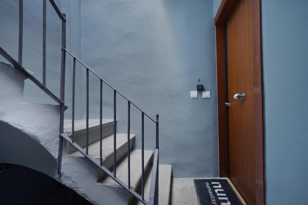Numa Barcelona Lustre Apartment ภายนอก รูปภาพ