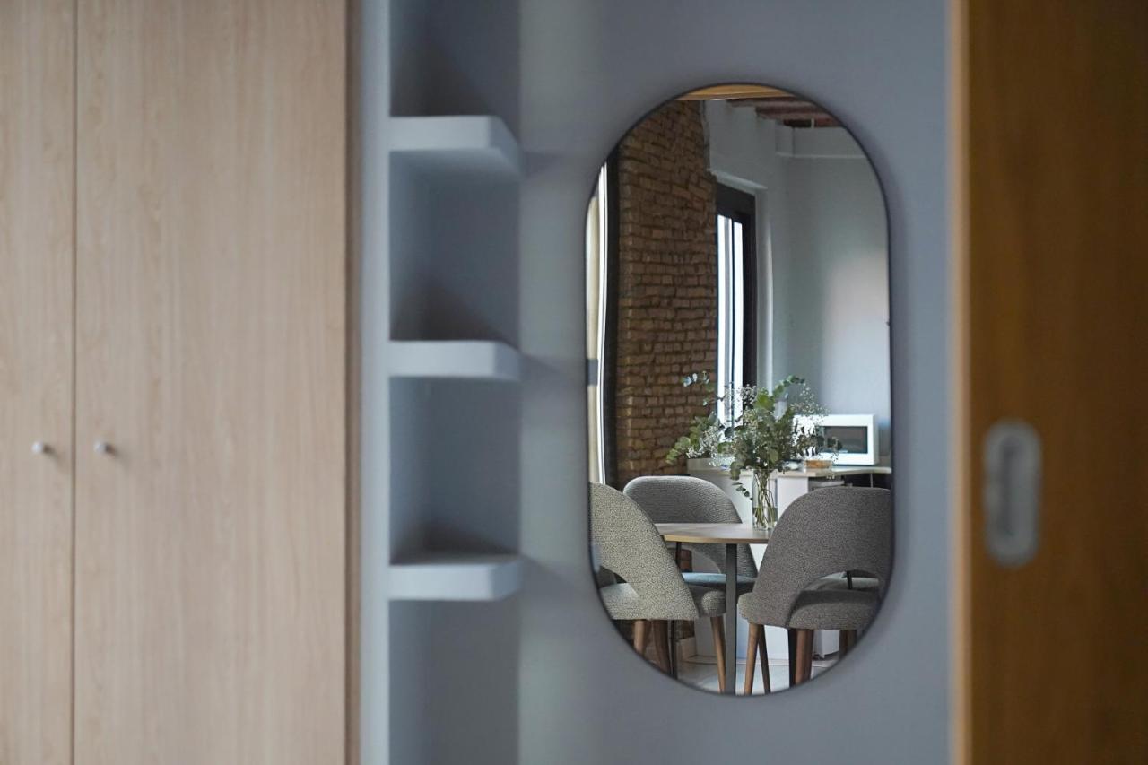 Numa Barcelona Lustre Apartment ภายนอก รูปภาพ